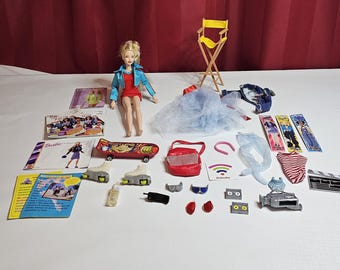 Barbie Vintage Generation Girl Tori Skateboard 1998 Complete