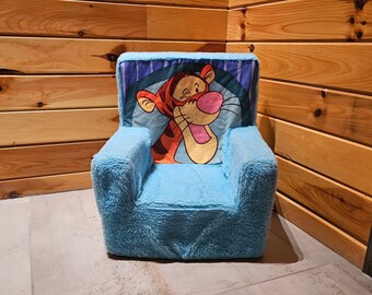Vintage Winnie De Pooh Children s Blue Tigger Foam Chair Etsy Canada