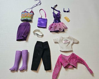 Barbie Vintage Clothes and Accessories Women&#39;s Club - Lot #59