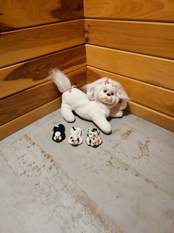 Dog with puppies toy online