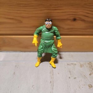 Spider-Man Spider Power – Doctor Octopus Action Figure 12 cm (5") Toy Biz 1999 Vintage image 11