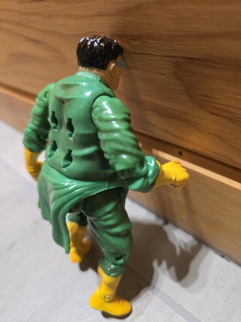 Spider-Man Spider Power – Doctor Octopus Action Figure 12 cm (5") Toy Biz 1999 Vintage image 2
