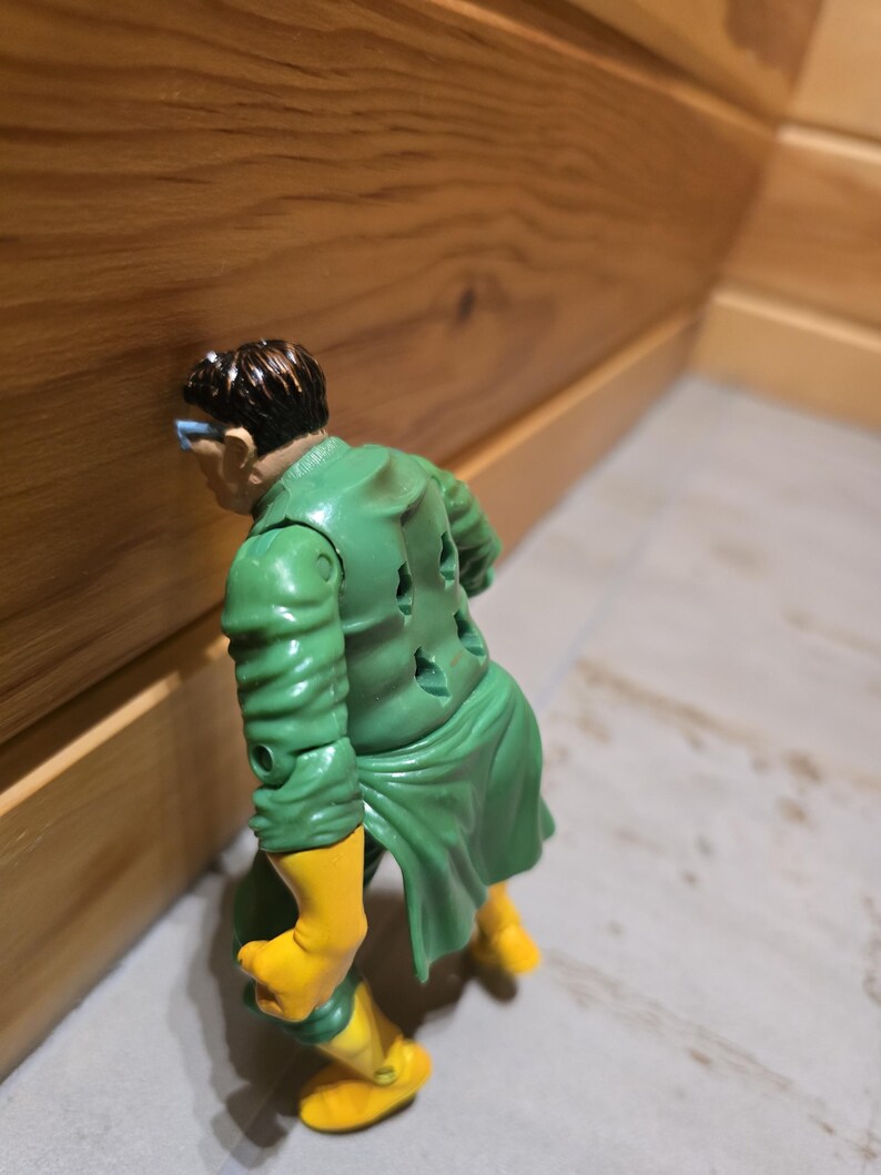 Spider-Man Spider Power – Doctor Octopus Action Figure 12 cm (5") Toy Biz 1999 Vintage image 7