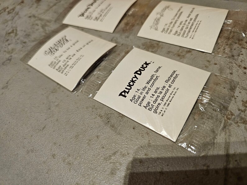 Vintage Hologram Cards 1995 Looney Tunes Furrby Calamity Coyote Plucky