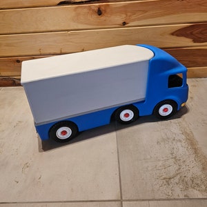 Little Tikes Vintage Large Semi Truck Blue, Ride On Tractor Trailer, 23 Big Rig Toddler Toy image 5