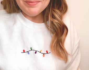 Christmas Lights Sweatshirt, Hand Embroidered Sweater, String Light, Minimalist Holiday Crewneck, Christmas Gifts for Her