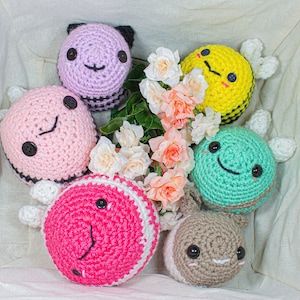 Crochet Bees Multicolor