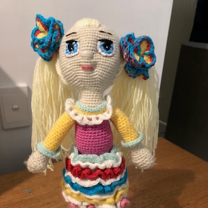 Vivienne Amigurumi Doll PDF Crochet Pattern, long blonde hair with flower bows, colourful frilled skirt, crochet a personal gift for girl,