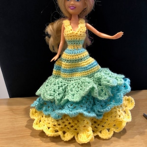 Doll Dress Long with Ruffles Crochet Pattern, doll clothes crochet, spanish style crochet doll dress pattern, barbie clothes crochet, barbie