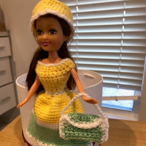 Yellow, Green and White crochet Doll Dress Crochet Pattern with Hat and Bag, barbie clothes crochet pattern, girl gift, crochet doll clothes