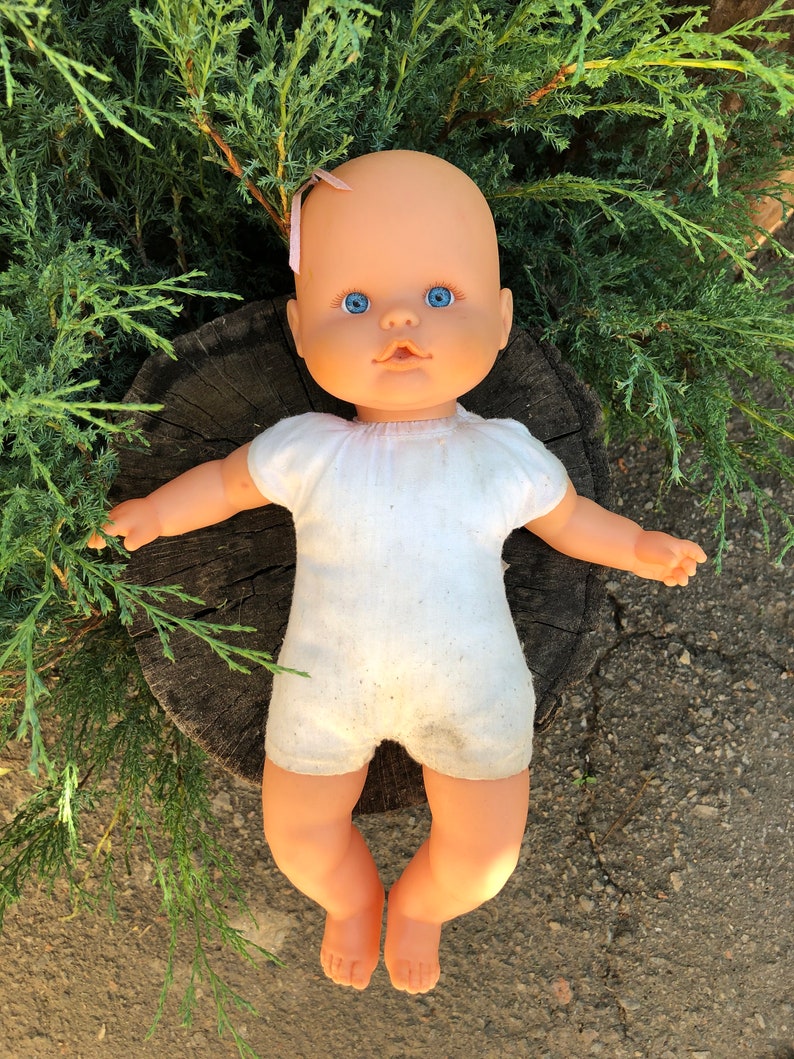 vintage famosa doll
