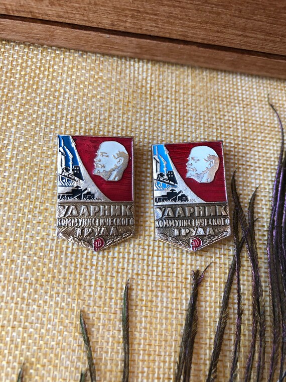 Badge Drummer Of Communist Labor