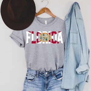 Florida Shirt - Moving to Florida New Job Florida Miami Orlando Tampa Florida Pride T-Shirt Florida Tee Mens Womens Florida flag Gift