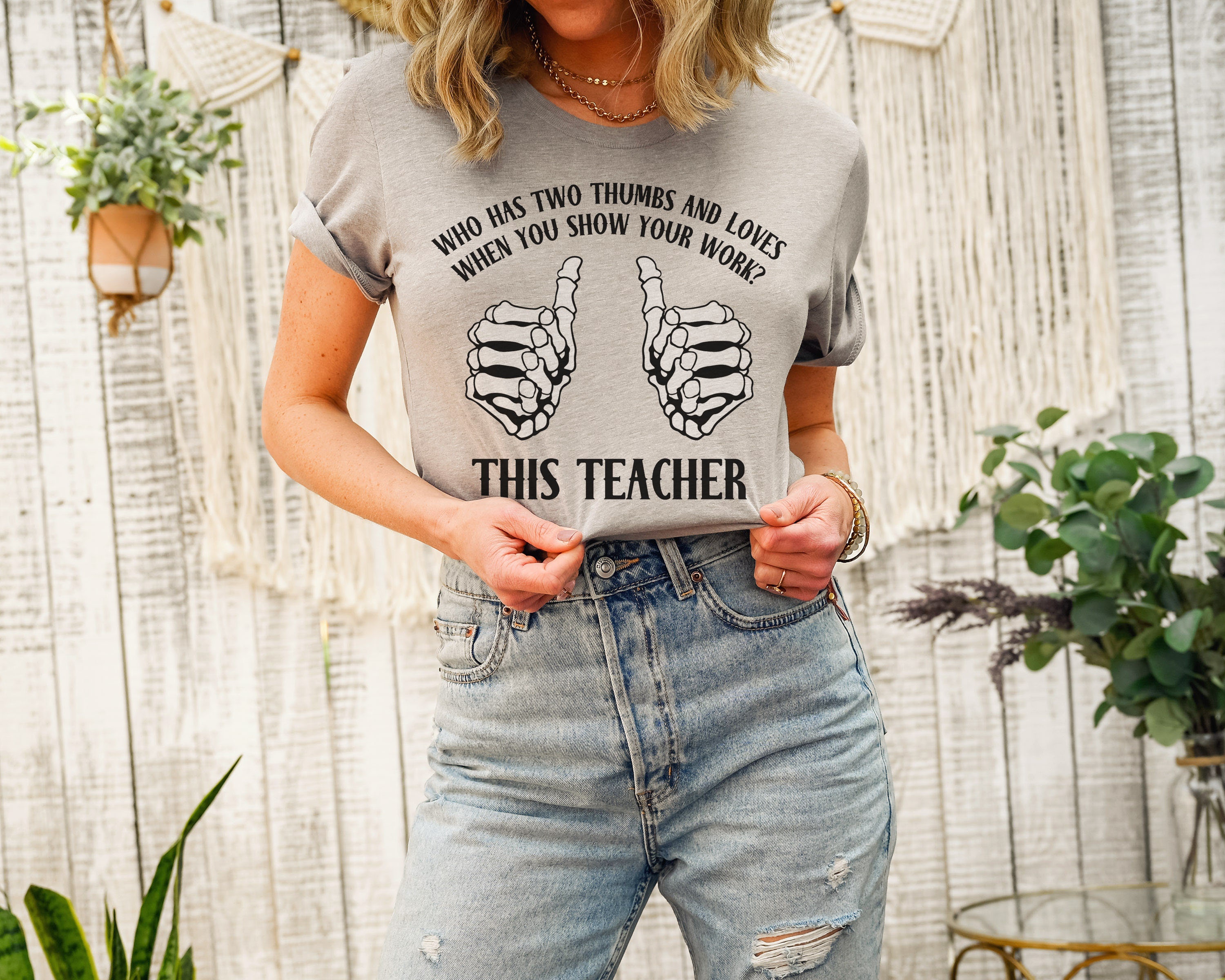 Discover Funny Teacher Halloween Shirt for Teachers Fall Autumn Skeleton Hands Trick or Teach Spooky Teacher Class Party Elementary Teacher Trendy