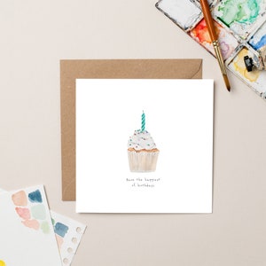 Tarjeta de cumpleaños con forma de pastel