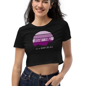 Gourmet Zombie on a High IQ Diet - Organic Crop Top for goth party girls. Cute Halloween Shirt | cropped fit | eco friendly cotton