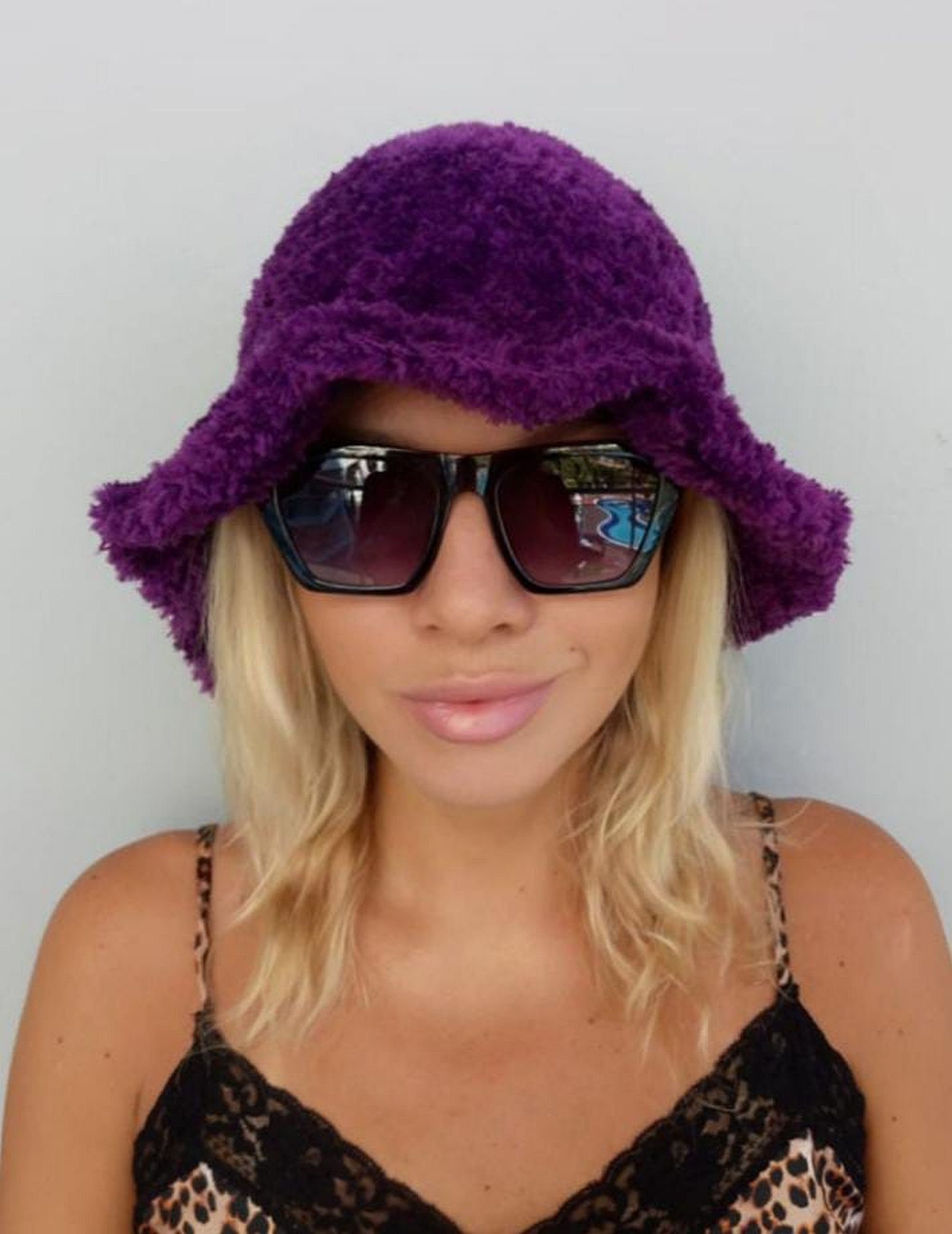 crochet fluffy bucket hat
