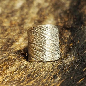 Titanium Ring Wide