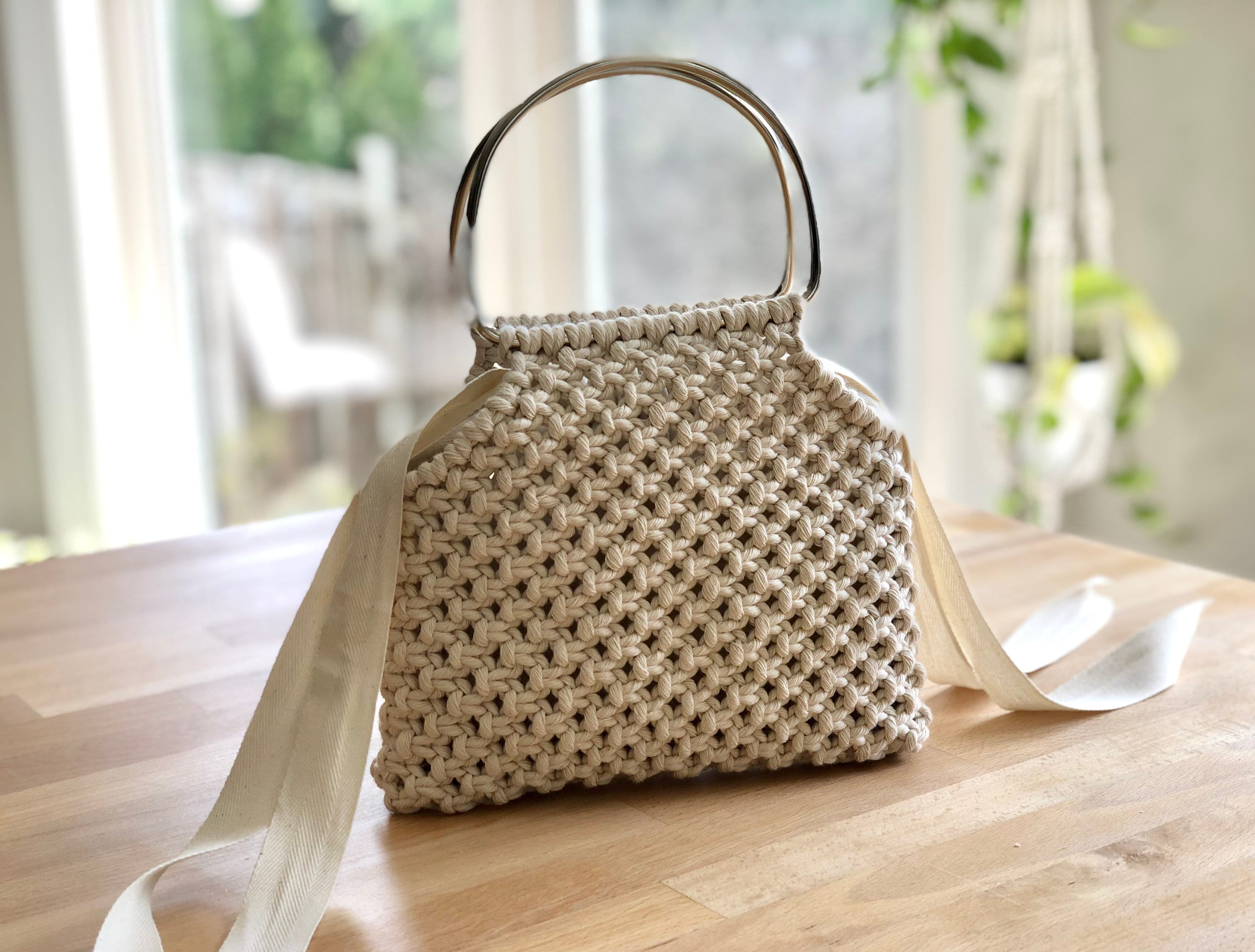 Macrame Bag with Wooden Handle - Gifts With Humanity