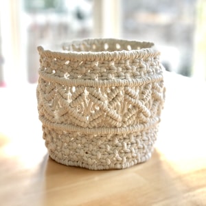 Handmade Macrame Basket: Boho Plant Pot Cozy, Cotton Rope Decor