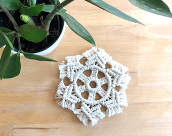 Macrame doily | Macrame trivet | Boho inspired table decor | Unique gift idea