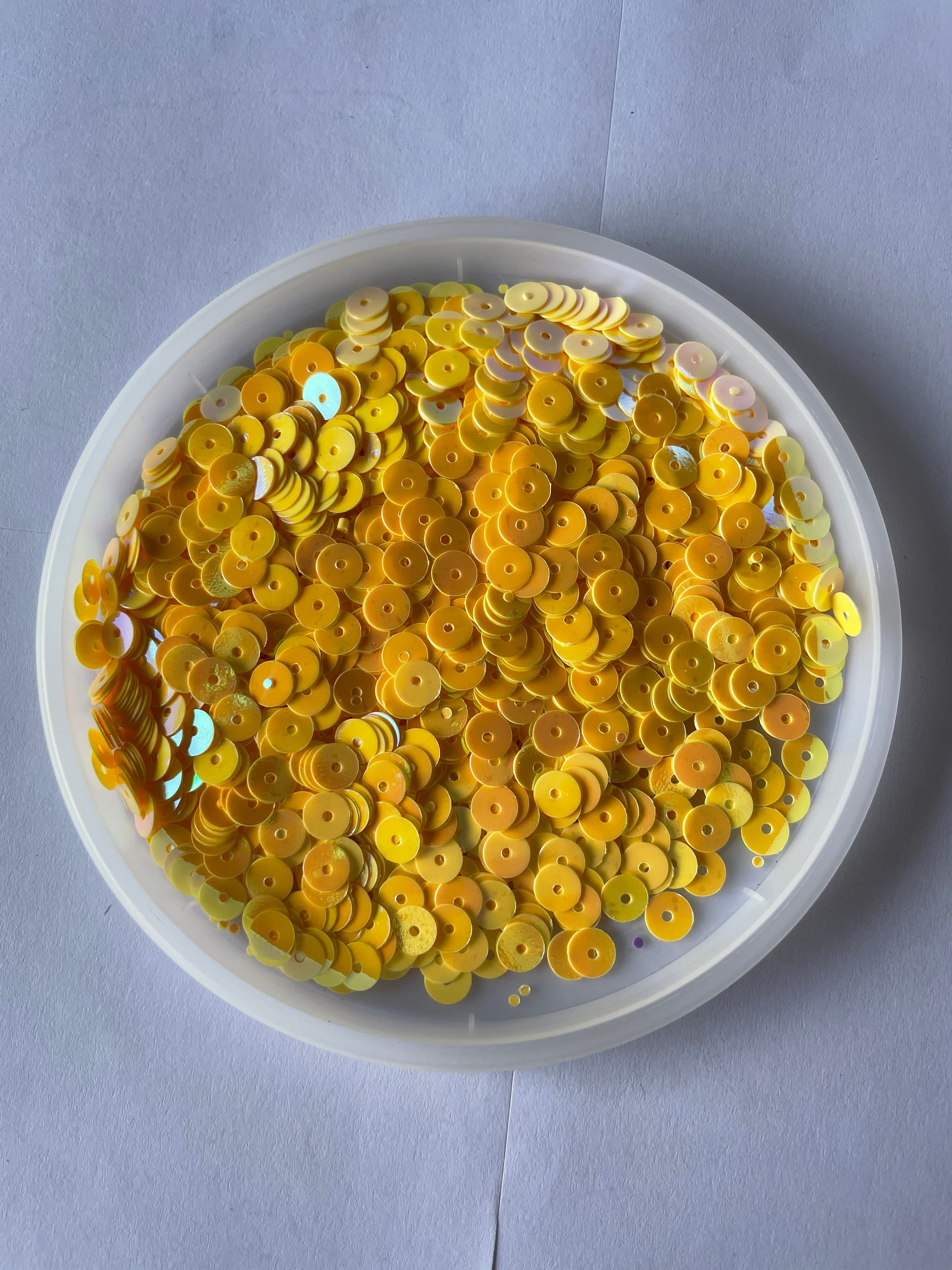 5 G / 10 G / 20 G Shimmering Yellow Sequins Sunny Sparkle Flat Etsy