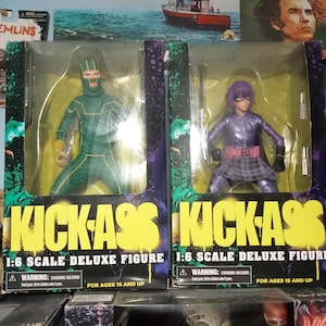 Kick Ass 1:6 scale deluxe action figures. Mezco