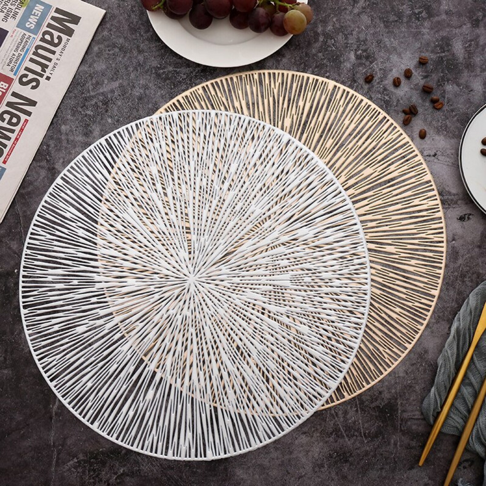 Set of Goldsilver Placemats Table Placemats Gold Round Place Etsy