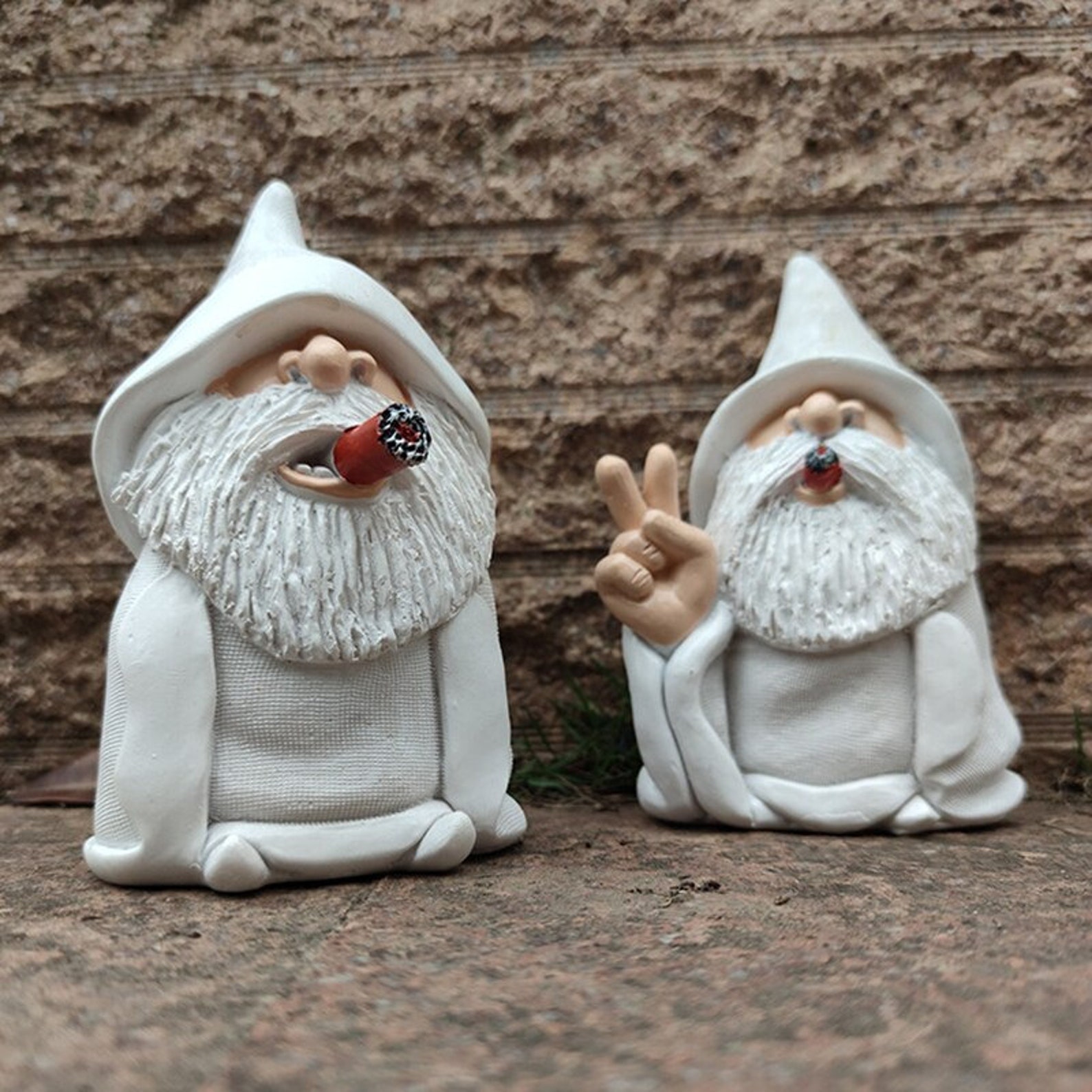 smoking gnome middle finger