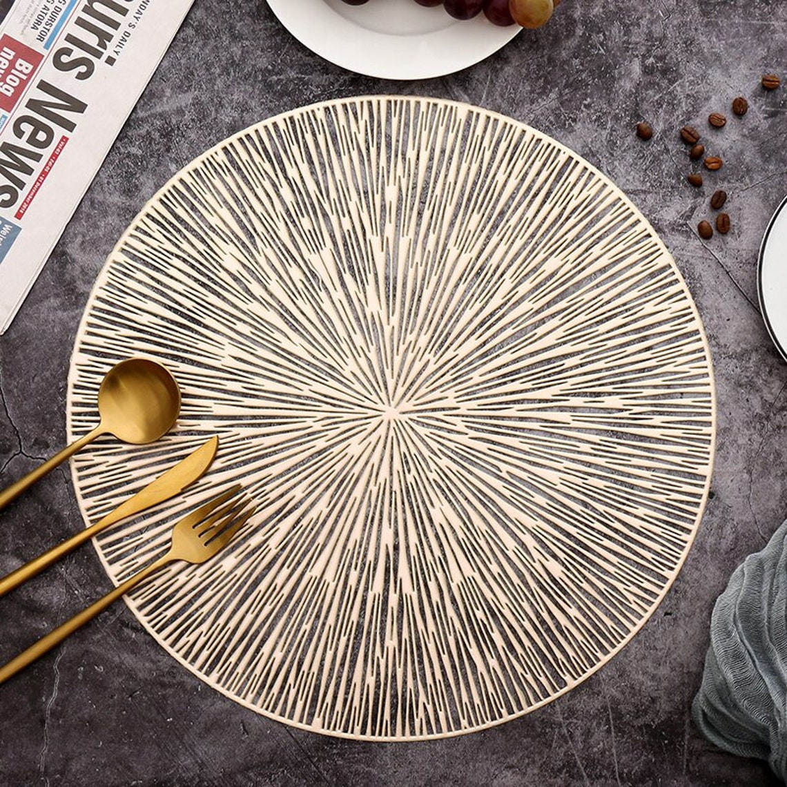 Set of Goldsilver Placemats Table Placemats Gold Round Place Etsy