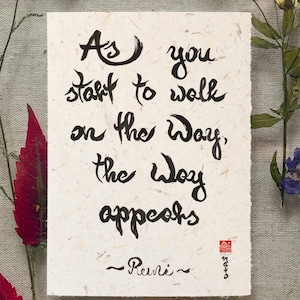 Calligrafia Zen personalizzata, poesia Rumi realizzata con inchiostro giapponese sumi, pittura a pennello fatta a mano, citazione mistica persiana sufi, decorazione da parete con inchiostro.