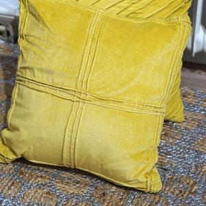 Round Velvet Cushion Round Pleated Cushion Velvet Floor Cushion Throw Pillow Gifts for Her