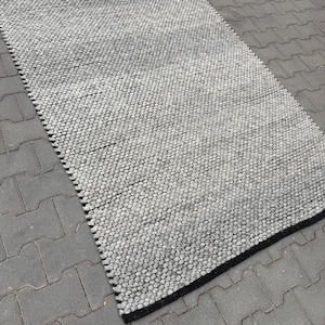 Scandinavian Wool Rug Multi Blend Chunky Looped Wool Rug - Colorful Wool Rug - Funky Decor for Kids Room, Pet Friendly