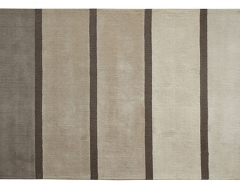 Are rug wool rug, wool rug, boho rug, boho rug, modern boho rug made of wool, boho chic rug, bedroom
