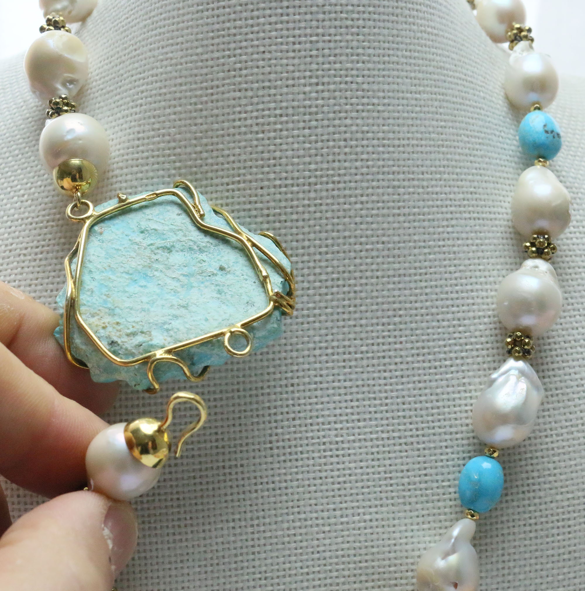 Collier à Rosario En Camée Et Perles Baroques Cultivées - Fait Main En Italie, Neuf