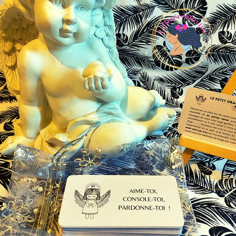 The little angelic oracle 60 oracle cards in French, English Guardian angel words celestial guide Silver bag or box Holiday gifts Oracle + Pochon