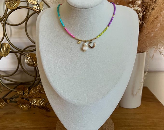 Beaded and charms with pearls short necklace