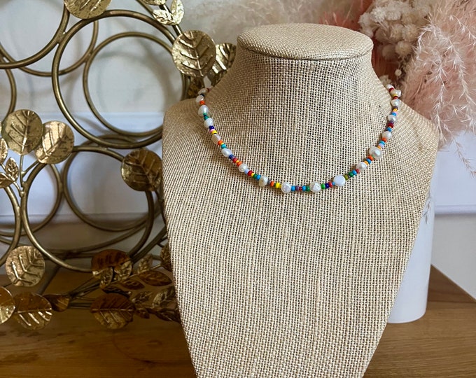 Handmade fresh water pearl and multicolored beaded short necklace