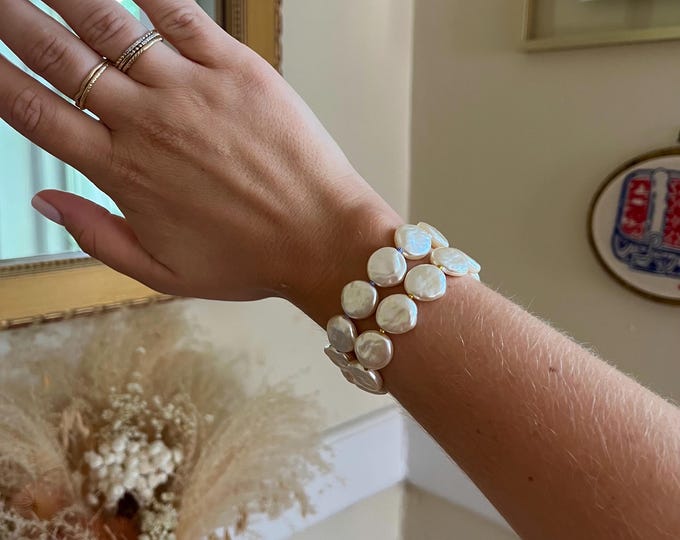Circle pearl stretch bracelet