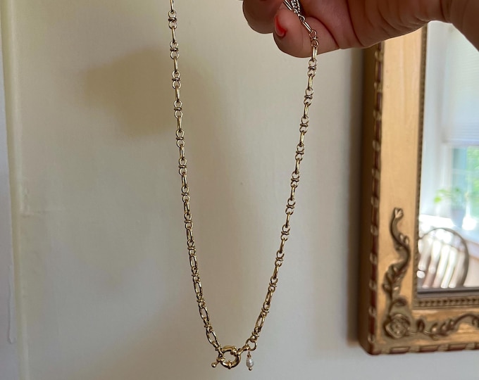 Oval chain short necklace
