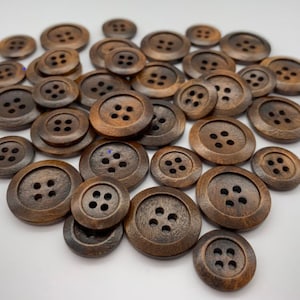 Wooden Buttons - Round Wood Buttons for Crafts Sewing Sweater by Mandala  Crafts, Natural Color Bulk 200 PCs 10mm 3/8 Inch Button with 4 Hole