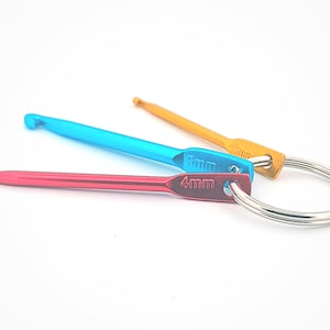 Mini Crochet Hook Set on a Keychain 3 Sizes 3mm, 4mm and 5mm