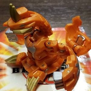 Bakugan Bakutech Kachia Gell Pyrus orange