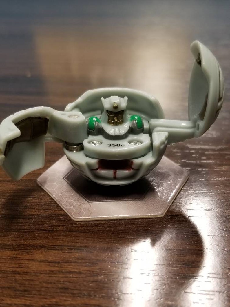 Bakugan Haos Pearl White Gorem 450g