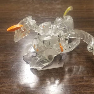 Bakugan Viper Helios Translucent