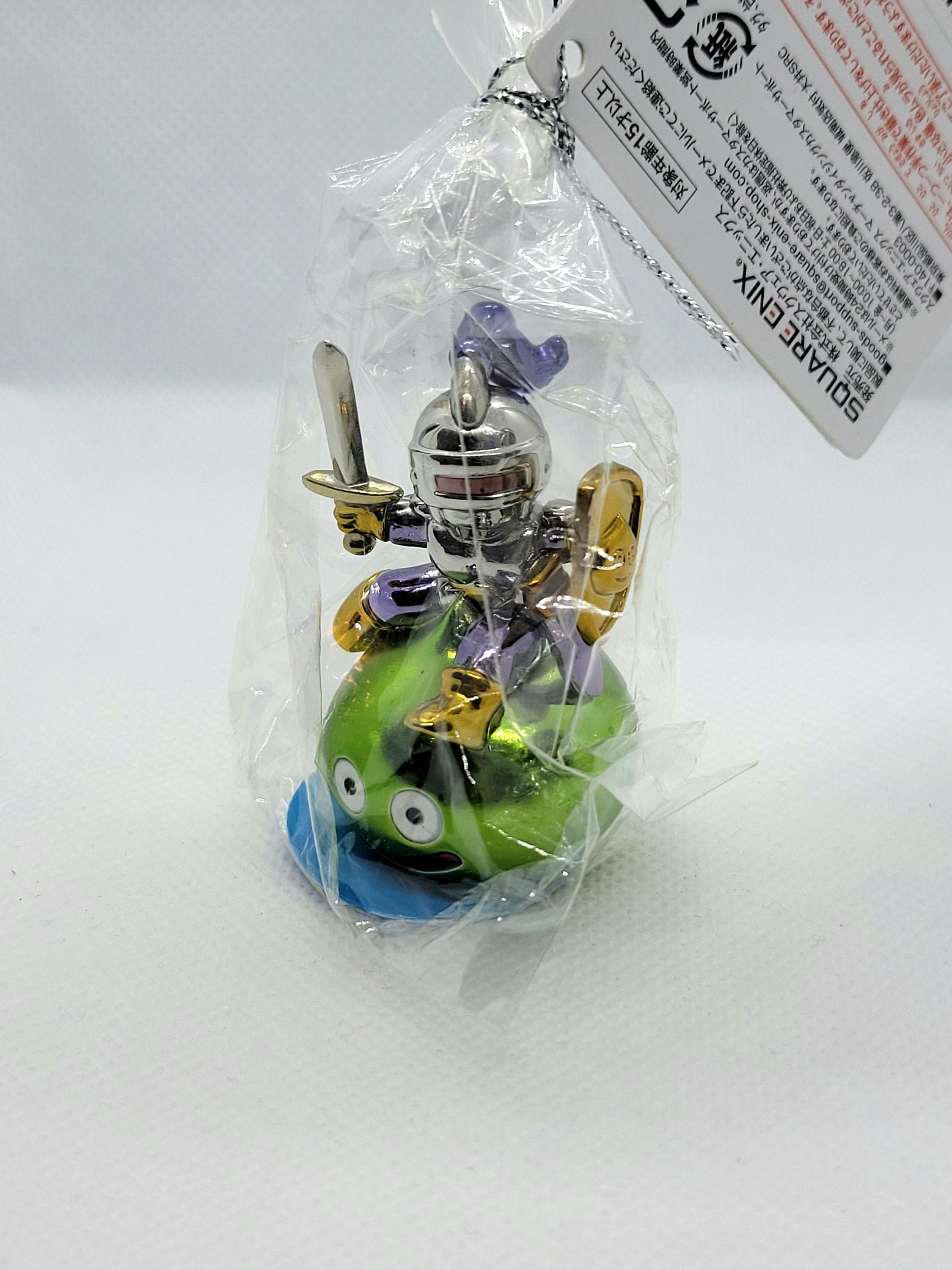 Figurine à Monter Dragon Quest : Slime Avec Meadow - Kit Plastique Model Kit, Japon