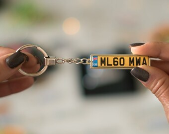 Personalised Great Britain license plates keychain