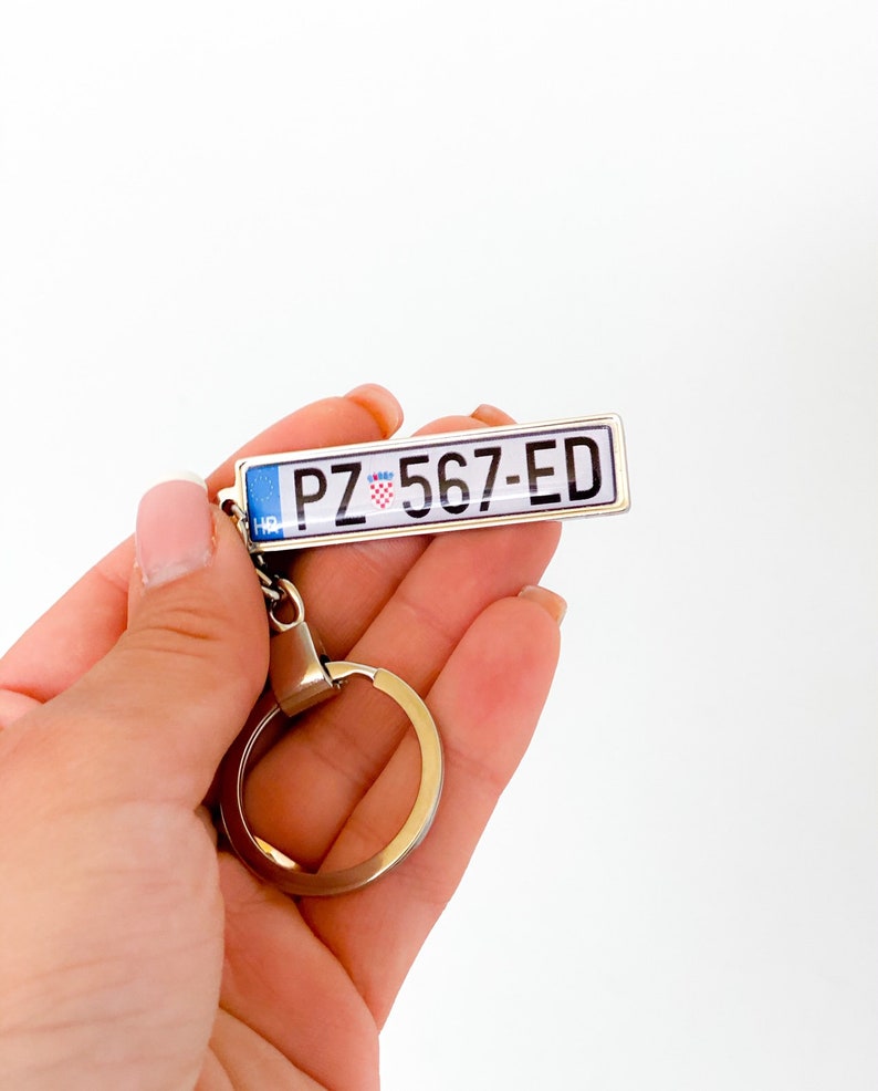 Belgium number plates keyring, customized Belgium license plate keychain zdjęcie 7