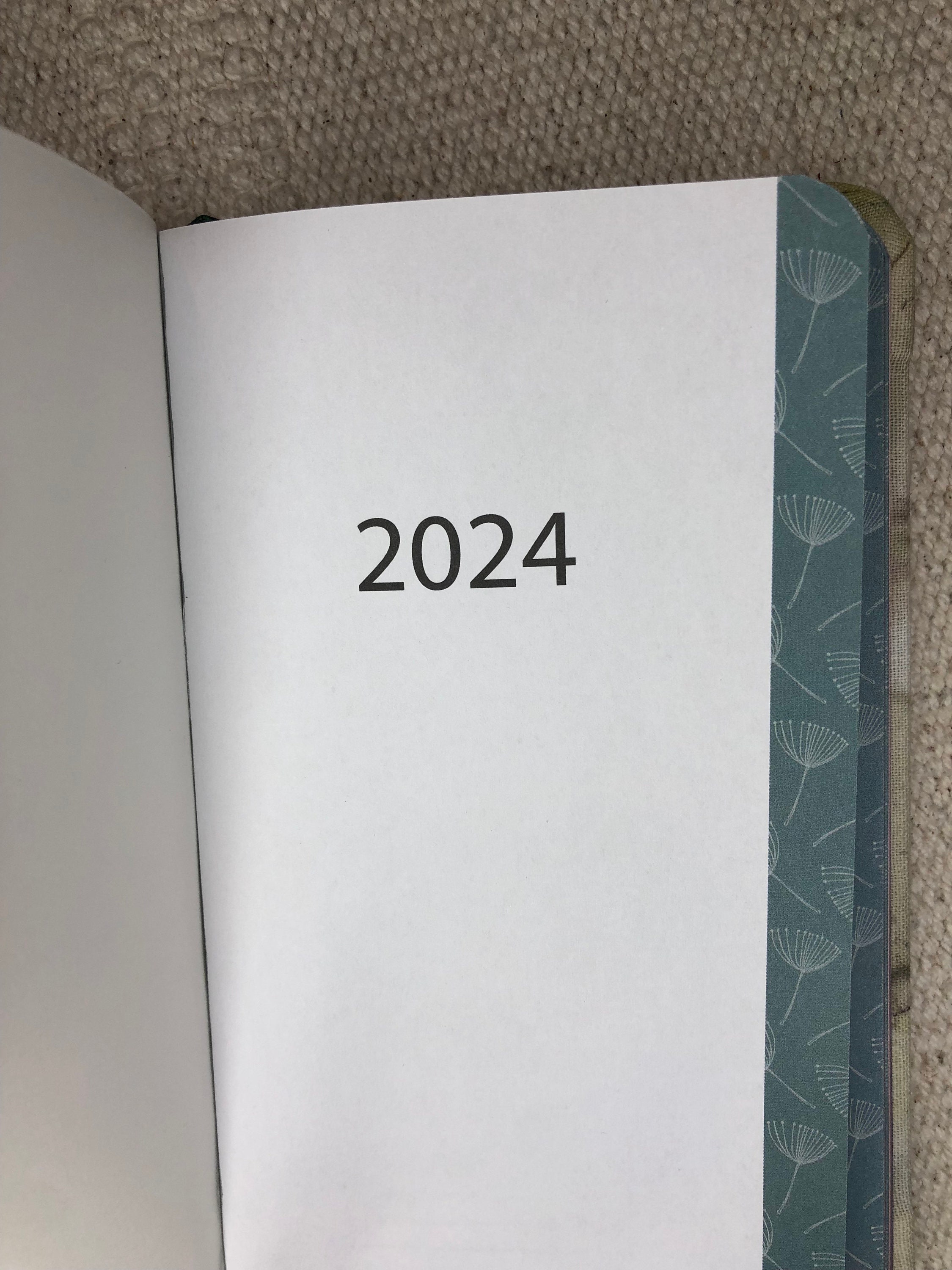 Agenda 2024: Semainier de Poche A6 Petit Format 10x15 Hebdomadaire en  Français (French Edition)