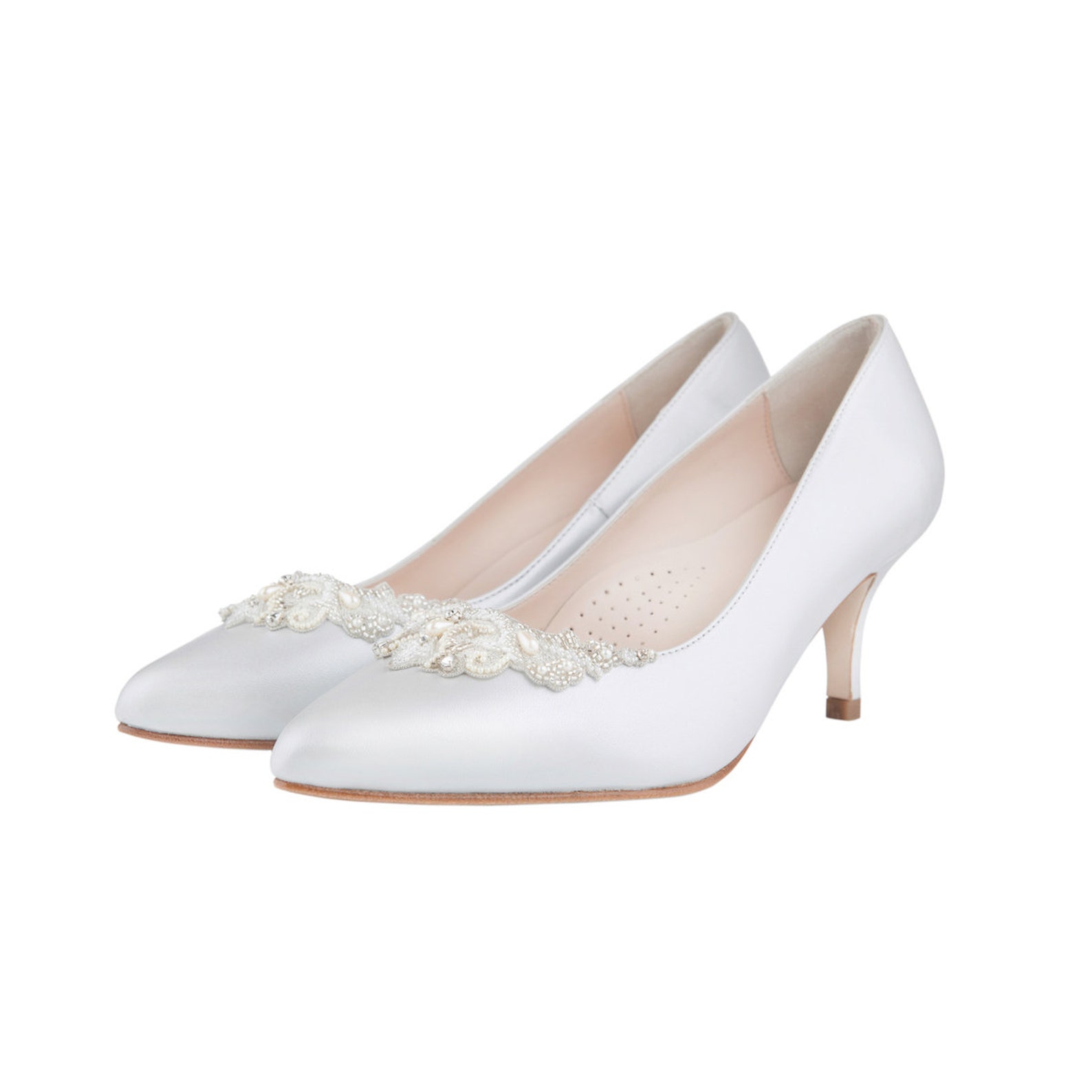 wide fit silver court shoes uk